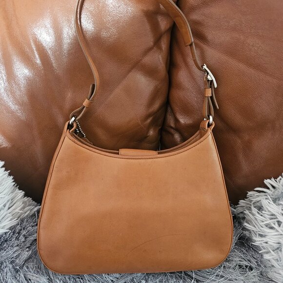 Coach Vintage Legacy Demi Leather Small Shoulder Handbag - Picture 1 of 10